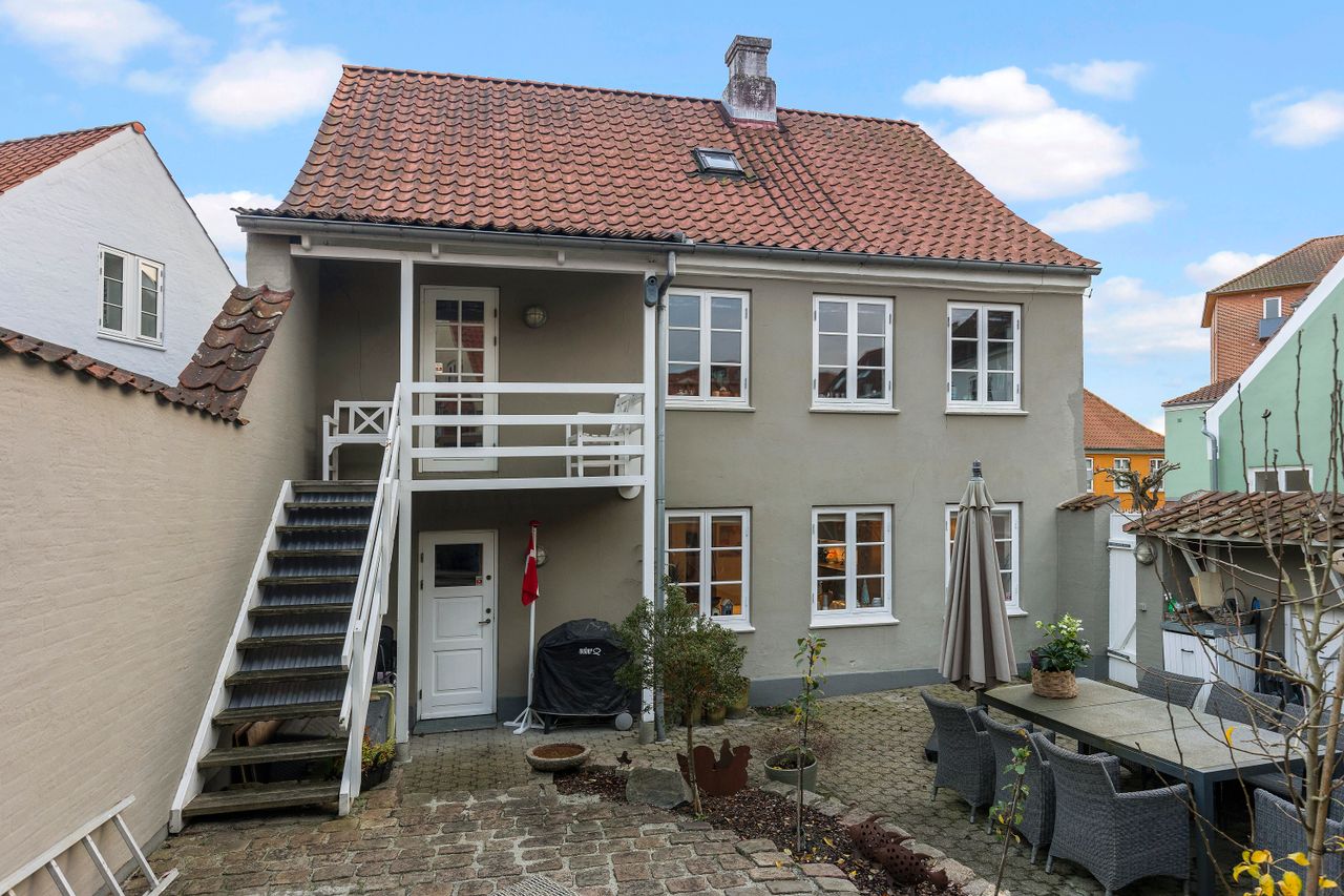 Schousgade 24, 8900 Randers C